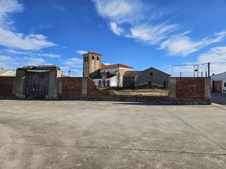 Terrain résidentiel à Llano de Olmedo. Oportunidad unica !!
