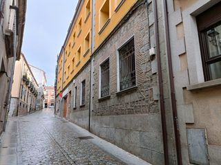 Miete Etagenwohnung in Calle marques de benavites 7