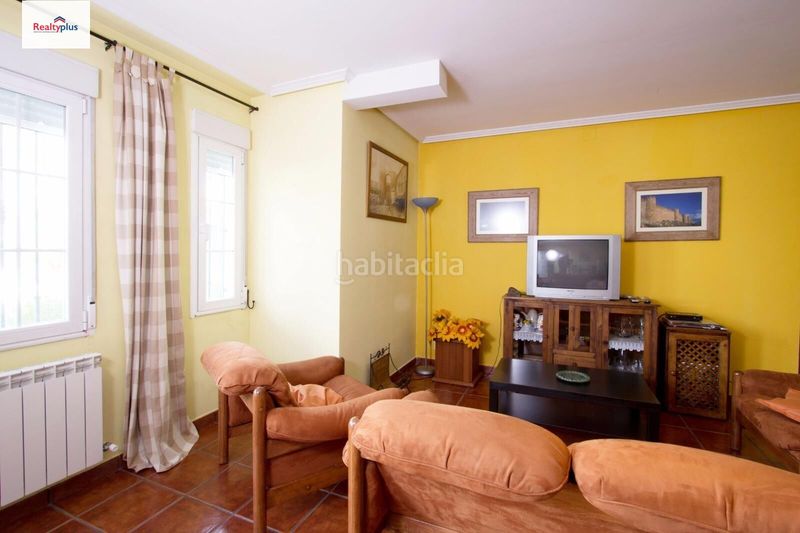 Foto 1ce110df-dc0a-49b6-b06c-afc418d04643. Casa amb calefacció aparcament a Sotalbo