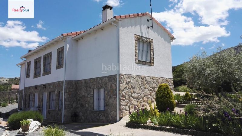 Foto 851fa956-0617-4145-a9c3-7059c6bc0bc8. Casa amb calefacció aparcament a Sotalbo