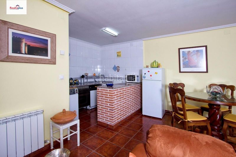 Foto b3cfc4f3-09e5-4923-bf25-d09f8395a70d. Casa amb calefacció aparcament a Sotalbo