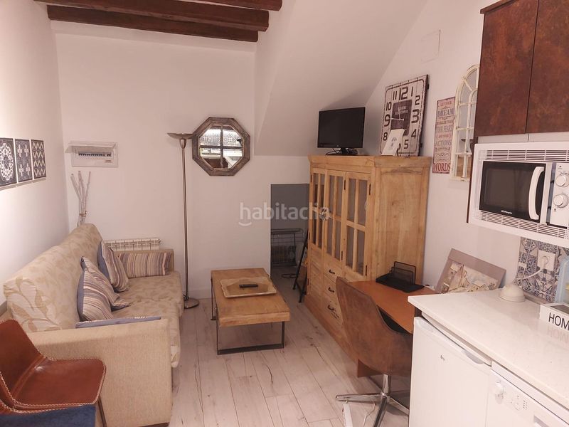 Foto 2058316f-a045-47c0-9bcd-3198a92bb1e3. Casa amb calefacció a Plaza Mayor - San Agustín Segovia