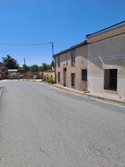 Casa a Santa María la Real de Nieva. Casa de dos plantas en aragoneses