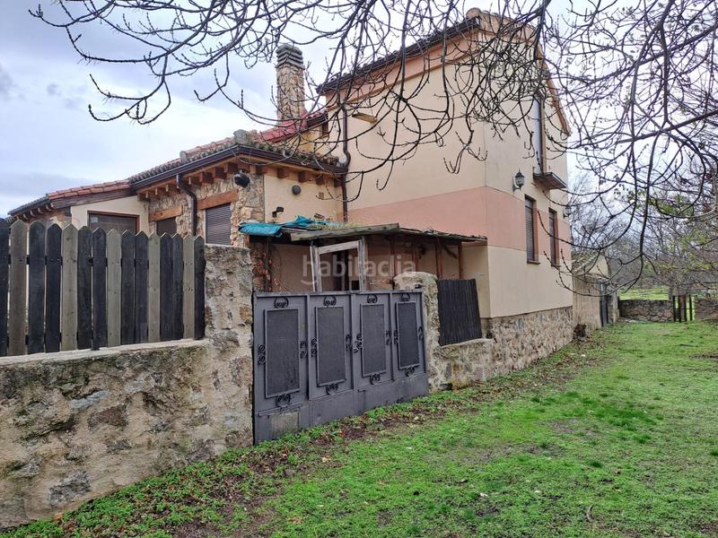 Foto 74b00db0-ee2c-4078-9415-57cb2392d1f0. Xalet amb aparcament a Navas de Riofrío