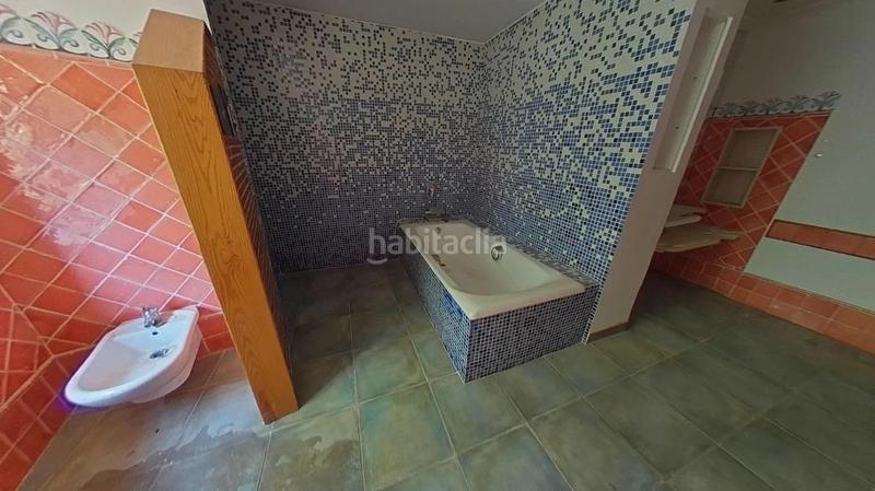 Foto b7de7983-7e46-4e7b-b48d-06b010206d96. Xalet amb aparcament a Navas de Riofrío