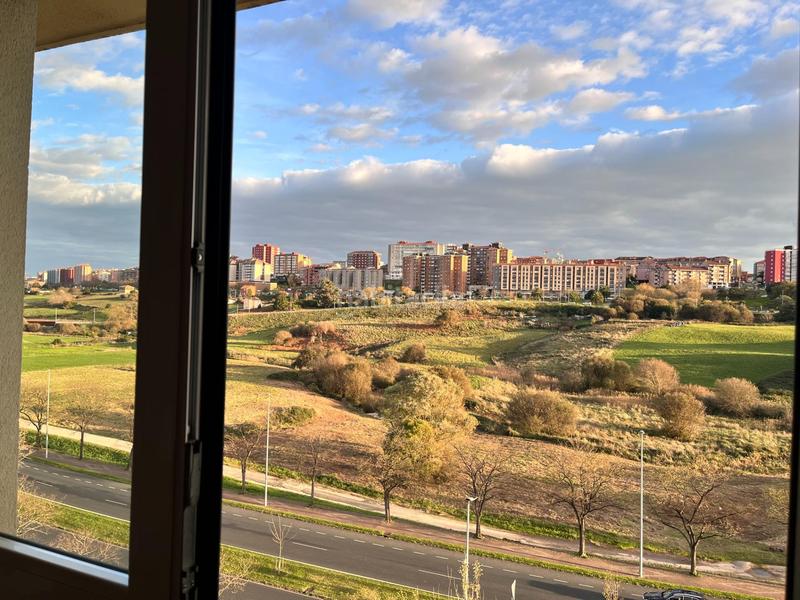 Foto 9fac9936-ea1a-4517-8bf5-727dd53cbf94. Appartement dans la torre 131 dans Monte Santander