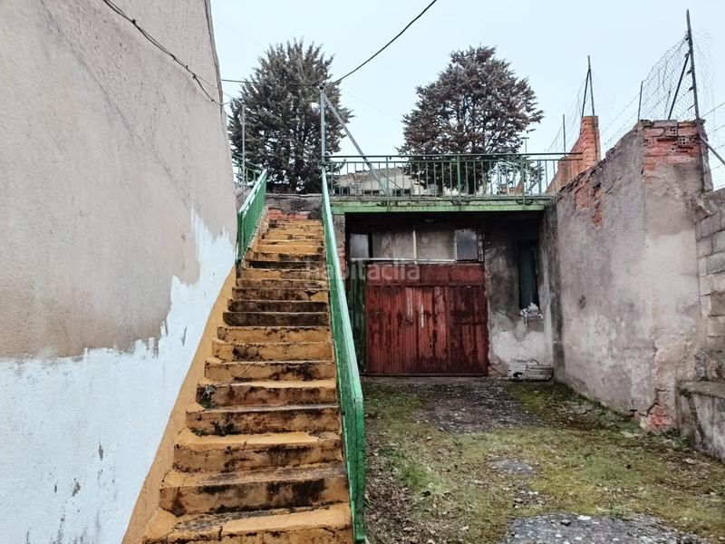 Foto 5297b71d-2b58-4e4d-95e6-db3c1b2ae227. Casa amb aparcament a Via Romana Segovia