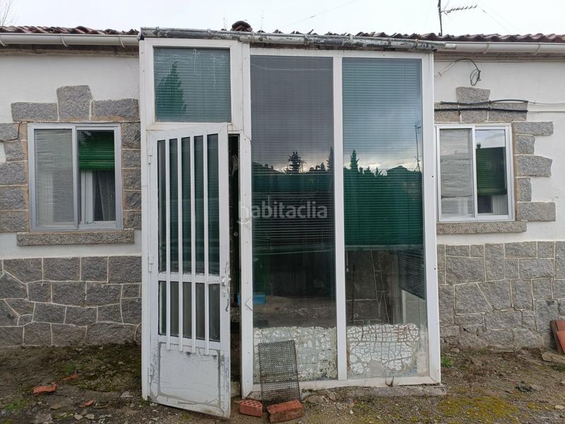 Foto c3b7a206-fe64-4e59-bad3-cc91e19d322c. Casa amb aparcament a Via Romana Segovia