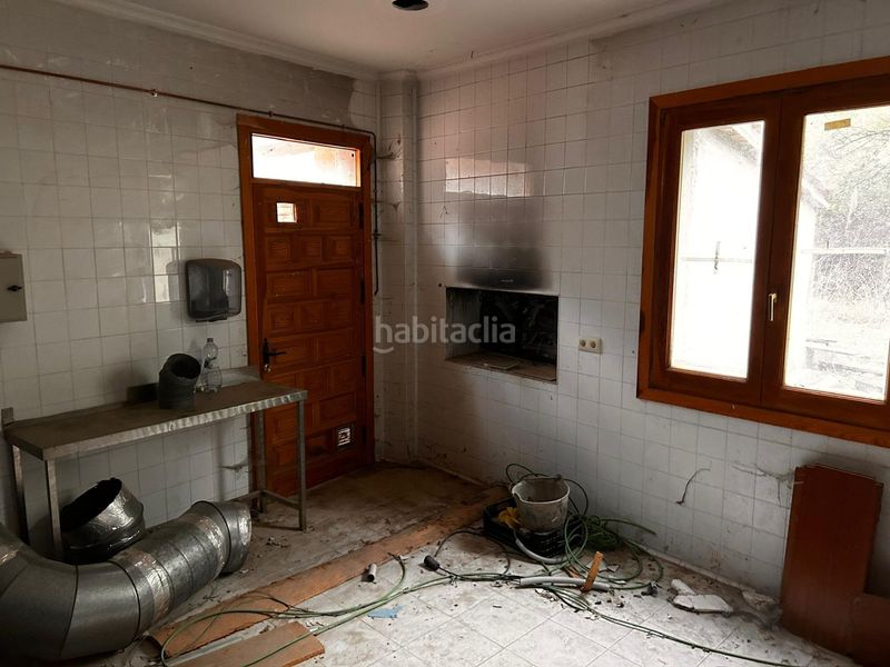 Foto 707f096e-90cf-4a55-a417-e2ed72d68c02. Edifici a Navafría