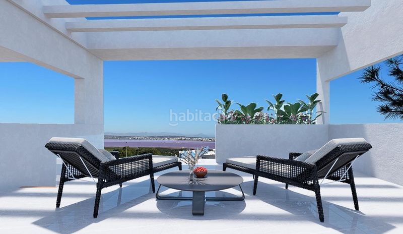 Foto 4c28c3ae-8e32-4aa7-9bd1-116ff75e5854. Casa amb piscina a Centro - Muelle Pesquero Torrevieja