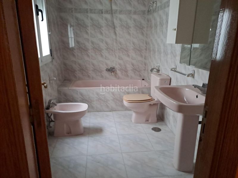 Foto 7f3e11ae-493d-44b7-a6e9-93df8c6a9e76. Pis a Cuéllar