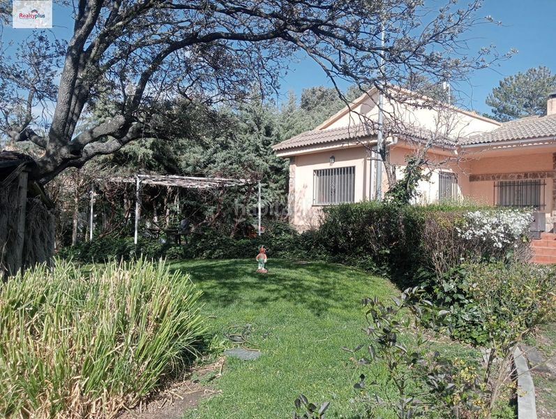 Foto 4108fc32-3a97-470f-b22e-84f6b04d0087. Xalet a Maello