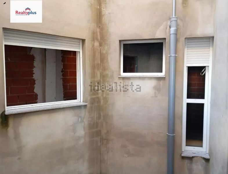 Foto e05bf3c0-b35e-4075-8182-cd9e2fe61dd7. Edifici a calle barranc a Tavernes de la Valldigna