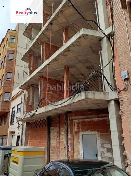 Foto e05e122c-6973-4850-af93-e001e156970f. Edifici a calle barranc a Tavernes de la Valldigna