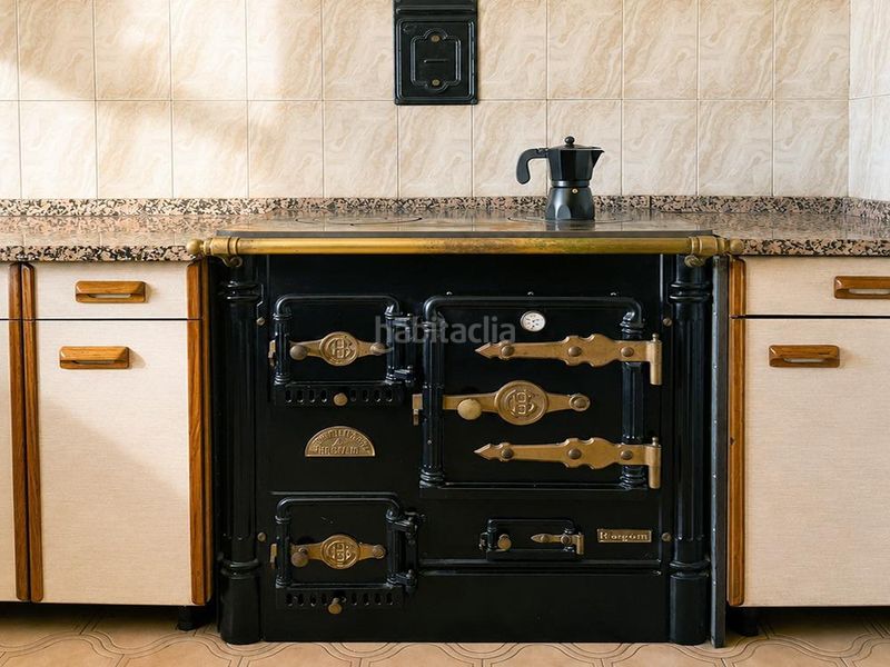 Foto 3fa4afbe-f0a0-4eb4-b198-c38257db19ee. Casa amb calefacció aparcament a Coca