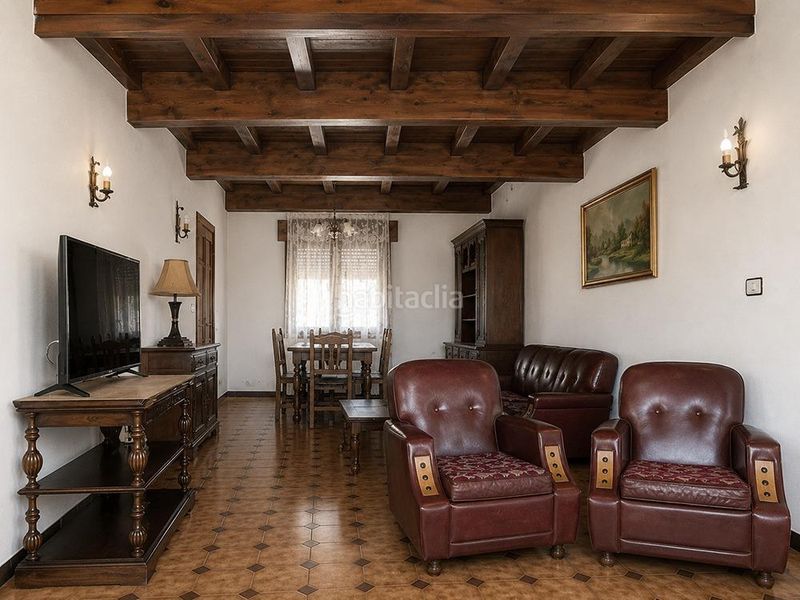 Foto ba16da81-c3ec-4463-bd88-fae0f8f9b332. Casa amb calefacció aparcament a Coca
