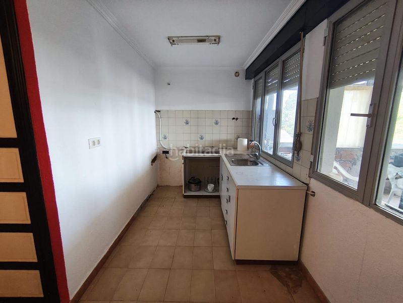 Foto 1d9ffae8-2b60-45da-a35a-5ee413271965. Casa adossada a San Roque - As Fontiñas Lugo