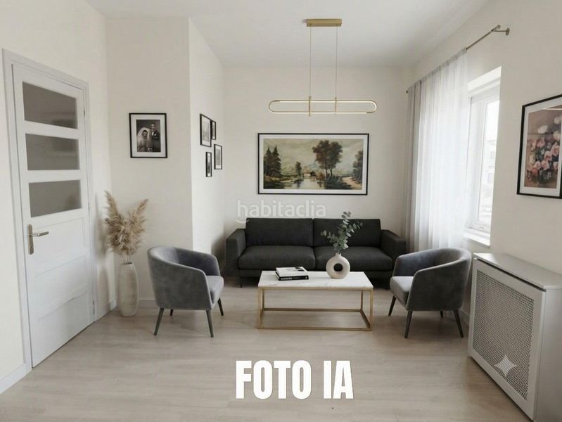 Foto 2ab7d1cb-d4e0-49f0-a93b-84b1baec7931. Casa adossada a San Roque - As Fontiñas Lugo