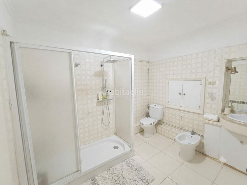 Foto f5a89bdb-eeaa-47df-bb5a-c9b2de13593f. Casa adossada a San Roque - As Fontiñas Lugo