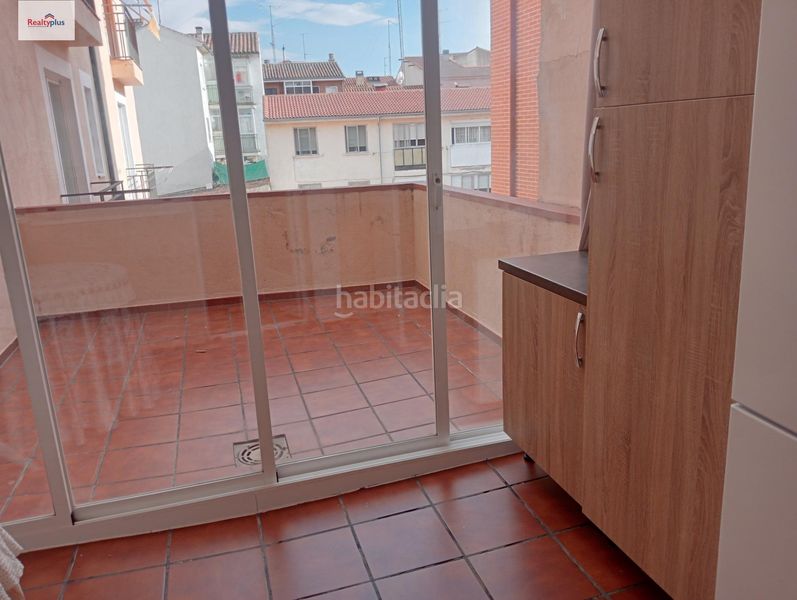 Foto dd85ce42-6a01-44ff-9e6b-b332af84f6a8. Pis amb calefacció aparcament a Sur Ávila