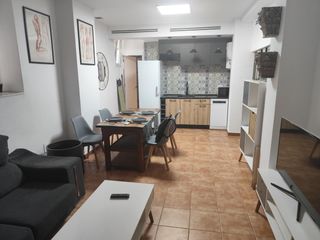 Local Comercial a Calle VIRGEN DE LOS REYES