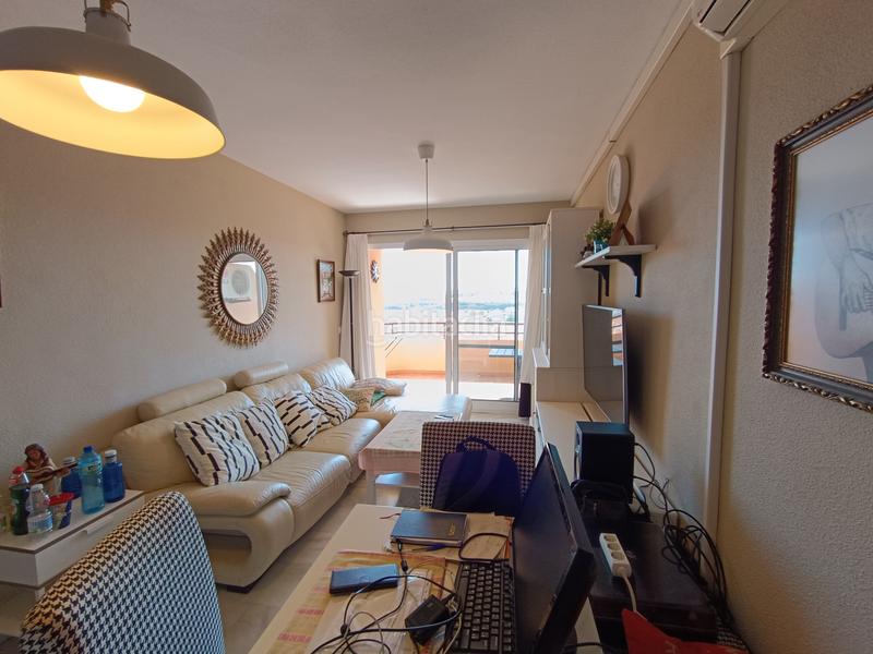 Foto c8f716ac-76de-4edb-ae93-d273ca995d5b. Apartamento en avenida Los Pacos 22 apartamento 2 dormitorios con espectaculares vistas y mar en Fuengirola