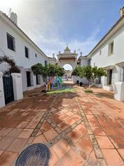 Casa adosada en Caño Guerrero. Casa adosada en venta en sector ostrero, 3 dormitorios.