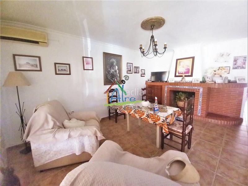 Foto 130155e5-e7b5-46ca-8dc2-7d02eb33be12. Reihenhaus mit parking in El Rocío Almonte