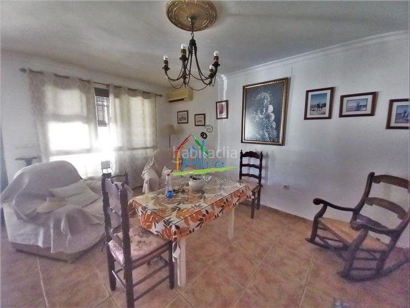 Foto 5c38204e-e315-409d-8c46-9810d4bf35a9. Reihenhaus mit parking in El Rocío Almonte