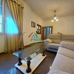 Casa adossada a Almonte. Casa adosada en venta en almonte - centro de salud, 5 dormitorio