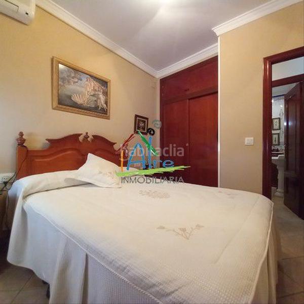 Foto c903273d-e7da-490d-9977-87b54dcae158. Xalet amb calefacció aparcament piscina a Centro - Torre de la Higuera Almonte