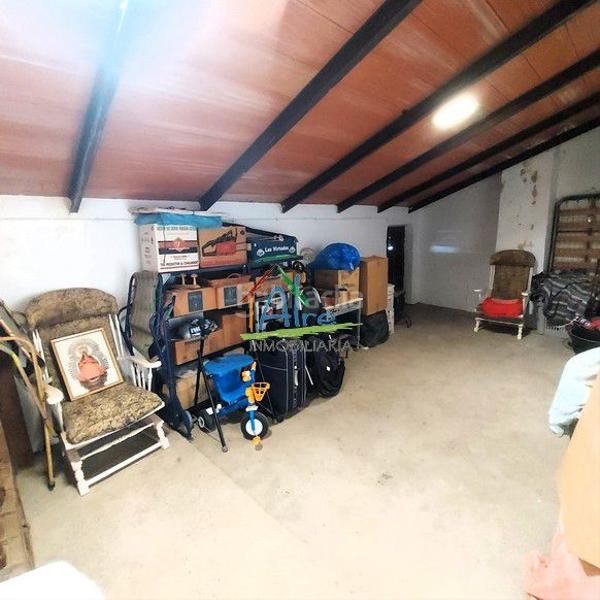 Foto b4119008-2d31-45a4-94b1-9940f9de2a4f. Casa adossada amb aparcament a Cala