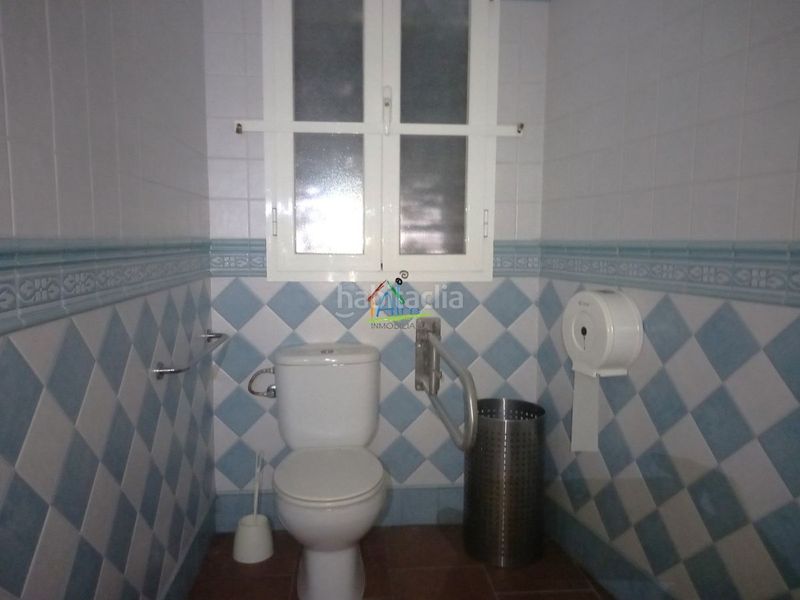Foto 994258db-4fdc-4a8b-a20b-e8c05ac9e1c1. Local comercial a Almonte Almonte
