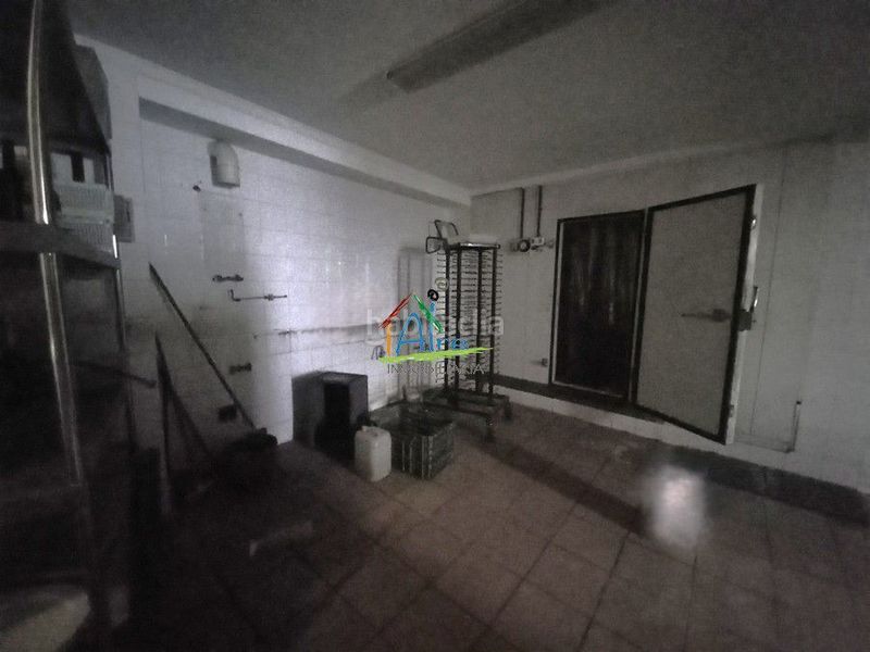 Foto ee78009f-9ff3-42c7-af01-6b422a30935c. Local comercial a Almonte Almonte
