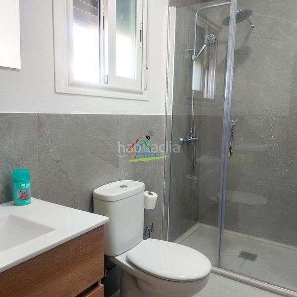 Foto 1fa90bbb-4bd5-47d8-9fdd-e2eb3bdc92aa. Reihenhaus mit heizung parking in Centro - Torre de la Higuera Almonte