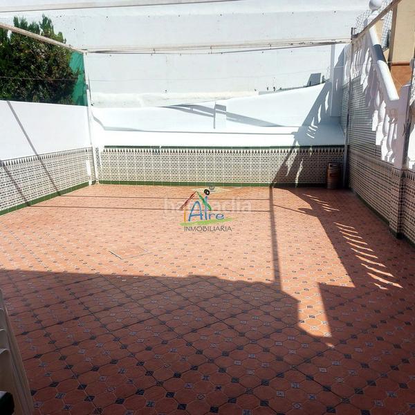 Foto 864b0754-b12c-4bba-bf3f-6a9d4183b0cb. Reihenhaus mit heizung parking in Centro - Torre de la Higuera Almonte