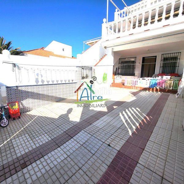 Foto d9f05c85-62d0-4e43-8e7f-d2d3923d7ae1. Reihenhaus mit heizung parking in Centro - Torre de la Higuera Almonte