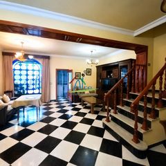 Casa adossada a Almonte. Casa adosada en venta en camino de la cerca, 4 dormitorios.