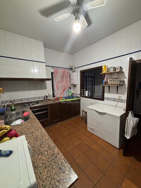Foto 69de3460-9c32-4871-b097-8dcb705ecdc9. Casa  en venta en el rocio, 7 dormitorios. en Almonte