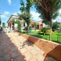 Xalet  Brazo de la torre. Chalet en venta en sector brazo de la torre., 4 dormitorios.