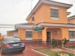 Xalet  Nutria. Chalet en venta en sector nutria, 11 dormitorios.