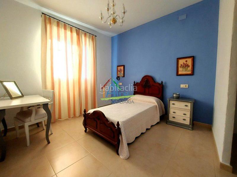 Foto 4074e6ed-57ba-43d0-8326-ed86e63c72ce. Casa  en venta , 4 dormitorios. en Almonte Almonte