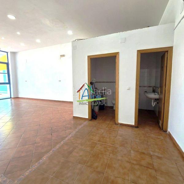 Foto c4368d40-722f-4bd2-b4e2-5d37e2fe762a. Alquiler local comercial local com. en alquiler en sector palmito. en Almonte