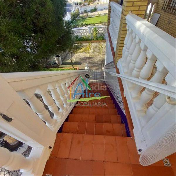 Foto 7fa3c939-9a31-4048-a538-80db8f6db0b3. Chalet con parcheggio in Coto Almonte