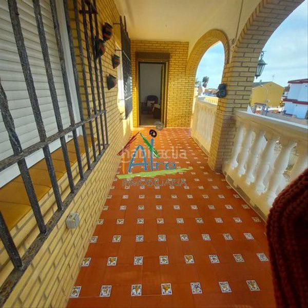 Foto a37cc653-e39e-4ec8-bfe2-de437c6132e5. Chalet con parcheggio in Coto Almonte