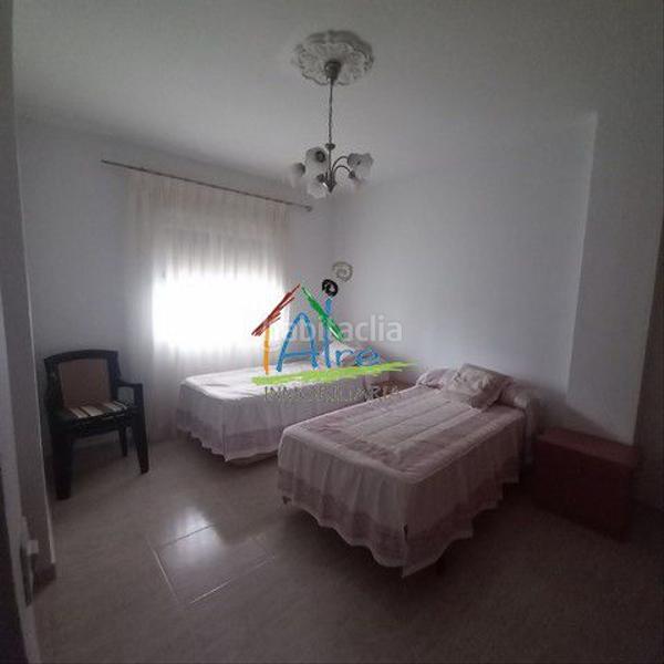 Foto a8594422-d34b-41a2-ae67-491fb3444558. Chalet con parcheggio in Coto Almonte