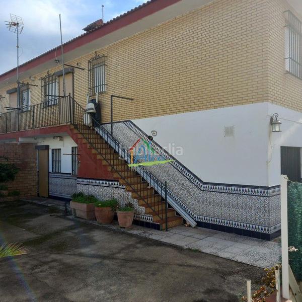Foto b2990f25-fc36-4419-a285-df901308ca34. Chalet con parcheggio in Coto Almonte