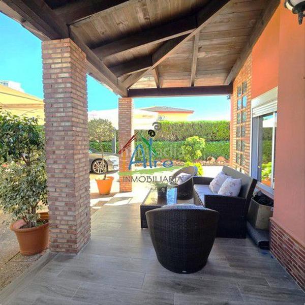 Foto 620114df-445c-4d61-92b6-e0b373b5b717. House with heating parking pool in Centro - Torre de la Higuera Almonte