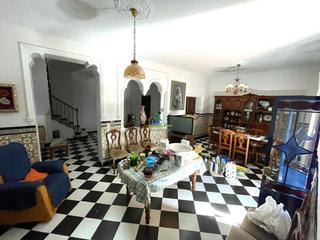Casa a Almonte. Casa en venta en almonte, 6 dormitorios.