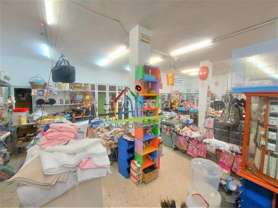 Foto ebba4b3f-6c37-4d42-ad77-1223fa861578. Local comercial a Almonte Almonte